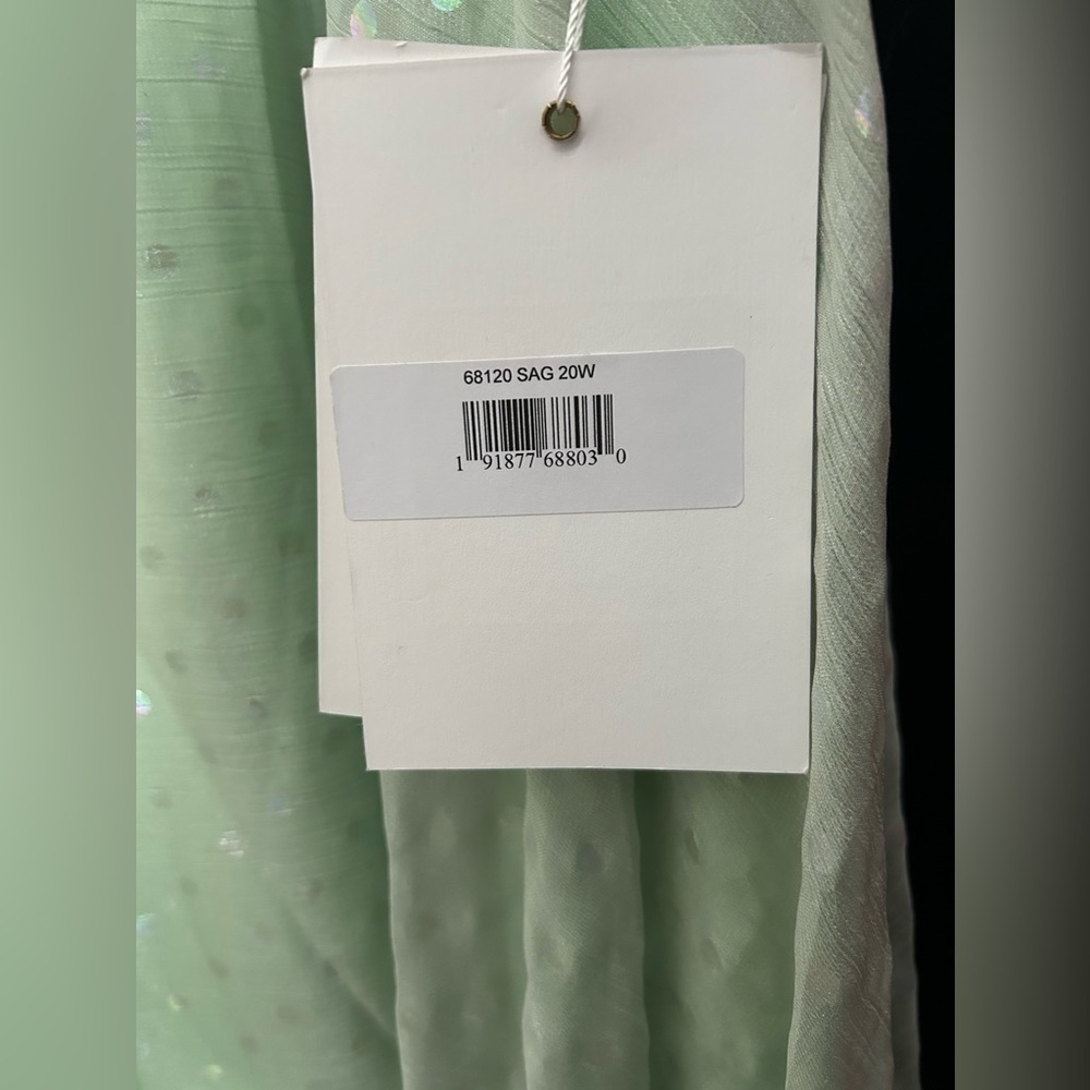 Mac Duggal 68120 NWT Surplice Bodice Formal Dress - Picture 5 of 5